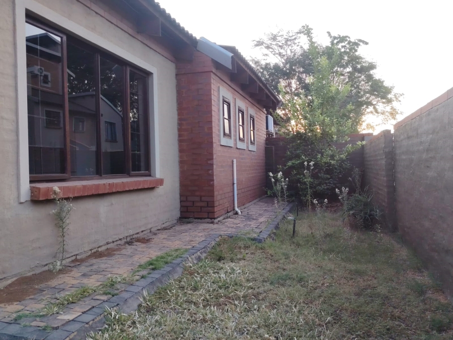 3 Bedroom Property for Sale in Waterval East North West